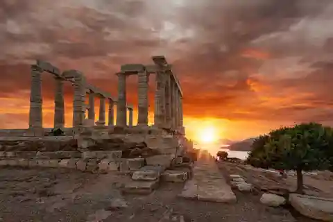 Exclusive Sunset Private Tour Cape Sounio & Athenian Riviera