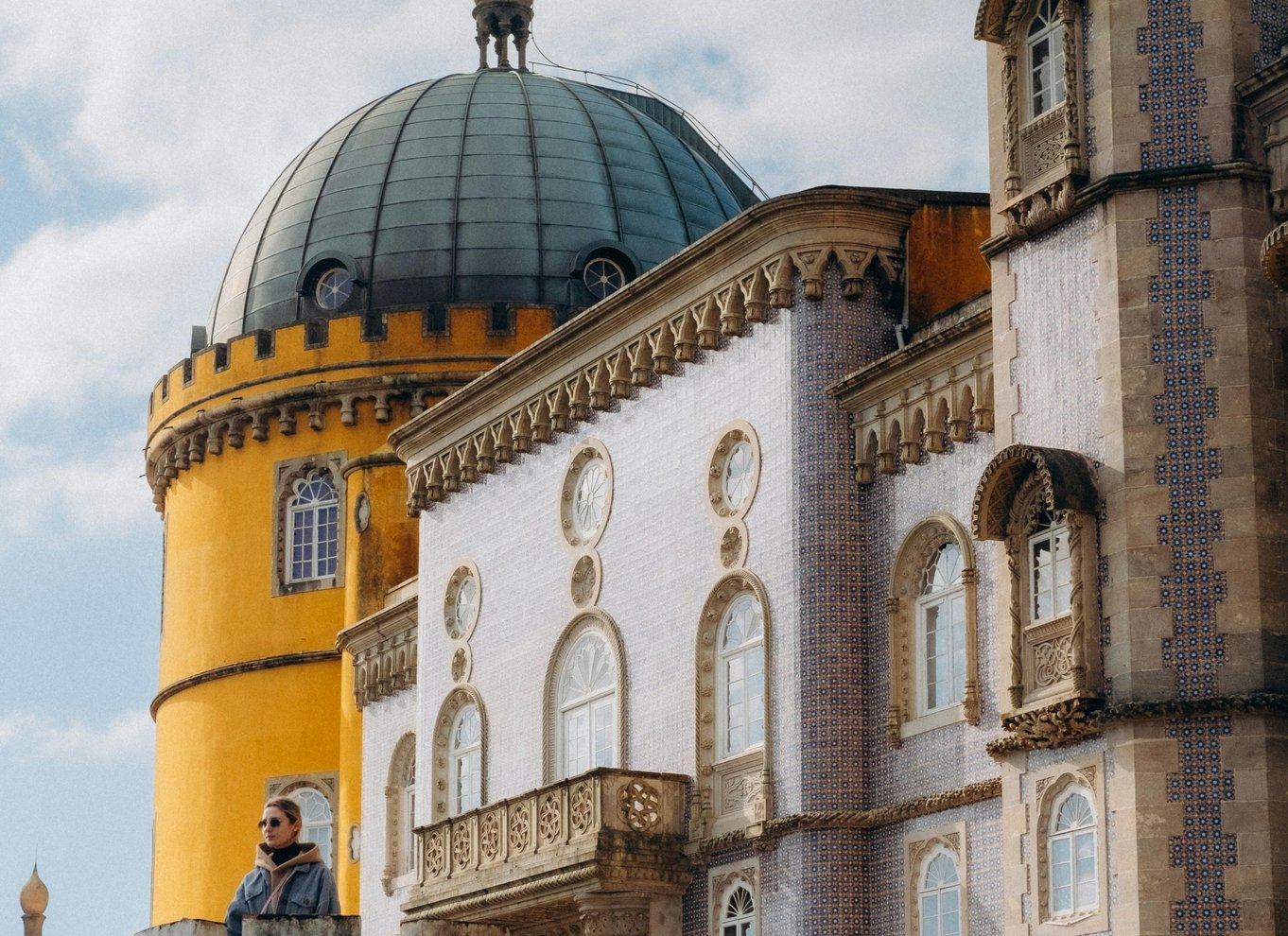 Fra Lissabon: Sintra, Pena, Regaleira, Kap Roca og Cascais