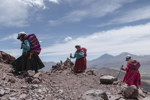 Puno: Aymara Route Guided Tour with Virtual Reality