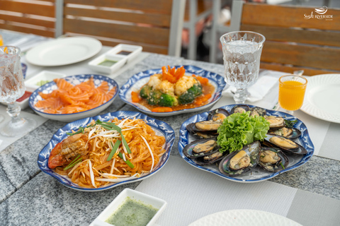 Dinner Cruise on the Chao Phraya River: New Year Festival