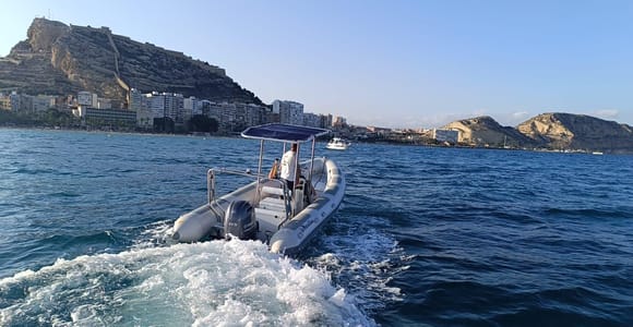 AUSFLUG ZUR INSEL TABARCA VON ALICANTE AUS MIT SKIPPER