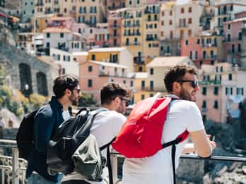 Florence: Cinque Terre Day Trip with Optional Street Food