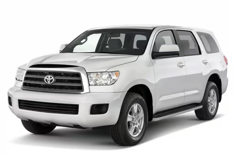 Siem Reap to Phnom Penh: Private Transfer with Scenic Stops