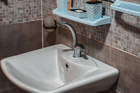 Wadi Rum: Desert Camp Tour With Jeep Safari And Star Gazing: