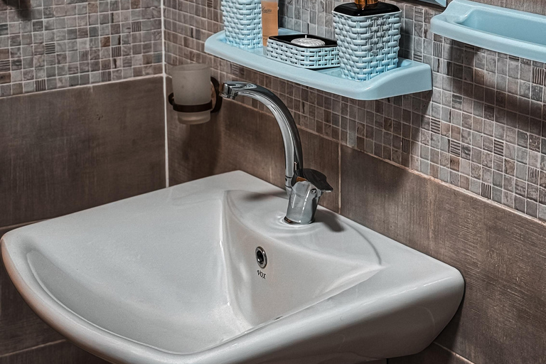 Wadi Rum: Desert Camp Tour With Jeep Safari And Star Gazing: