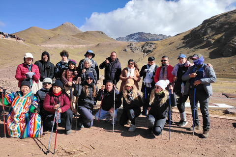 Full-Day Mountain of Colors Tour with a short 45-minute hike Full Day Mountain of Colors Tour - Short 45-Minute Hike