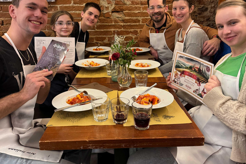 دورة صنع المعكرونة الأصيلة في فلورنسا مع طاهٍ محلي