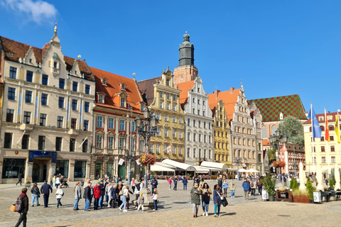 Wrocław: Boat Cruise with licensed guide only for your group Wrocław guided walking tour and closed boat cruise