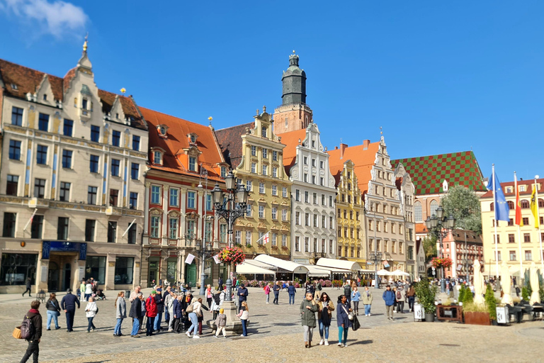 Wrocław: Boat Cruise with licensed guide only for your group Wrocław guided walking tour and closed boat cruise