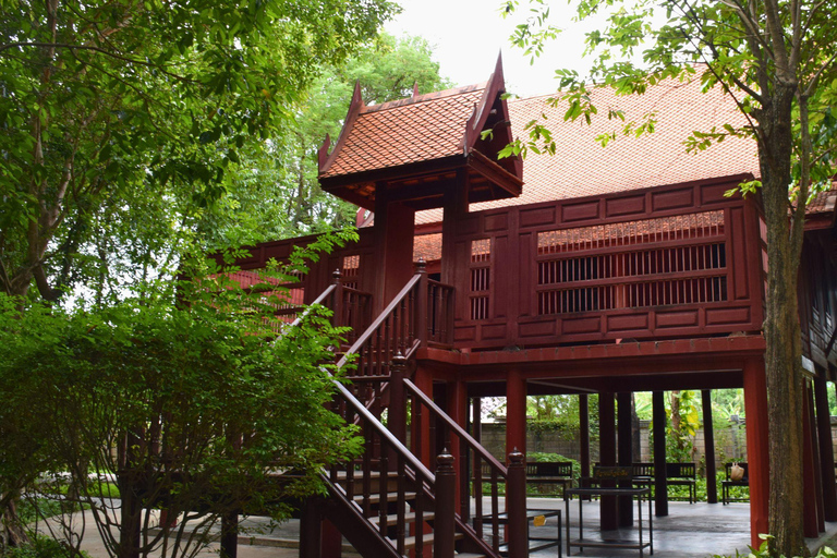 The Souls BKK: Mercado Flutuante, Templo do Dragão, Parque Na SattaBangkok: Mercado flutuante, Templo do Dragão, Museu Na Satta