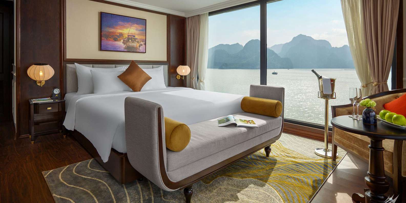 Halong Bay cruise — photo 25