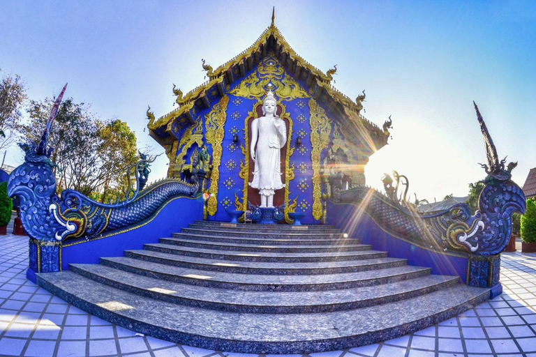 Chiang Mai : Le village de Long Neck et les temples emblématiques de Chiang Rai