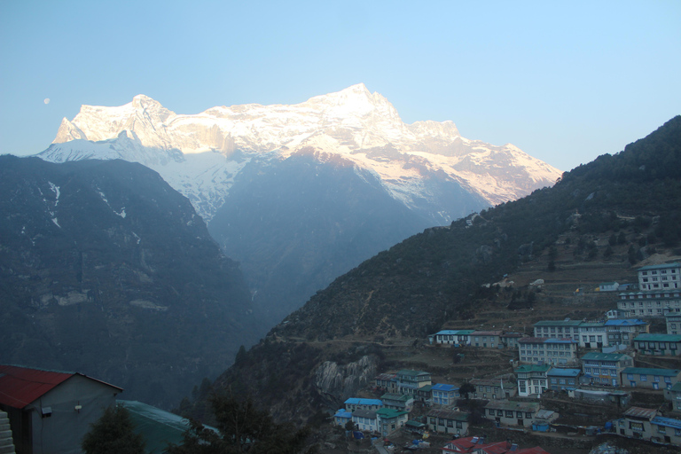 Lukla: 11-Day Everest Base Camp Trek from Lukla with Guide