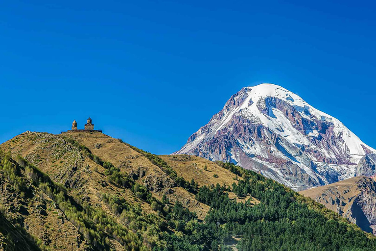 From Tbilisi: Kazbegi, Ananuri & Gudauri Private Tour