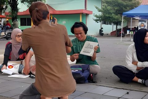 TravelSketch Yogyakarta: tour guiado a pie y dibujo