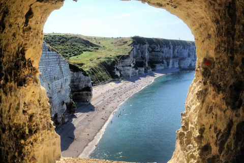 From Le Havre: Étretat round-trip shuttle