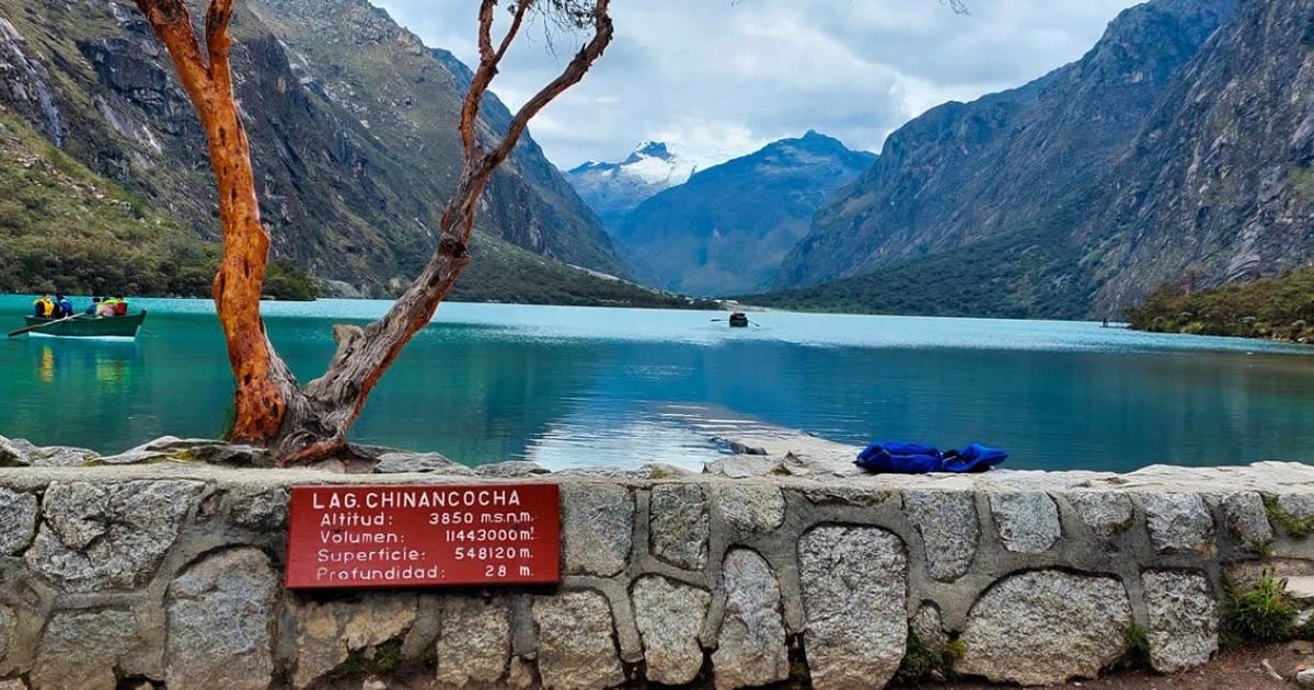 Desde Huaraz Excursi N A Las Lagunas De Llanganuco Laguna Chinancocha