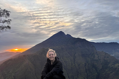 Lombok: 3-Tage-Wanderung am Mount Rinjani mit heißen QuellenLombok: 3-tägige Wanderung zum Mount Rinjani mit heißen Quellen