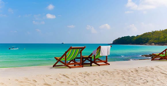 Koh Larn: Day Trip, 3 Water Sports & Round-Trip Speedboat