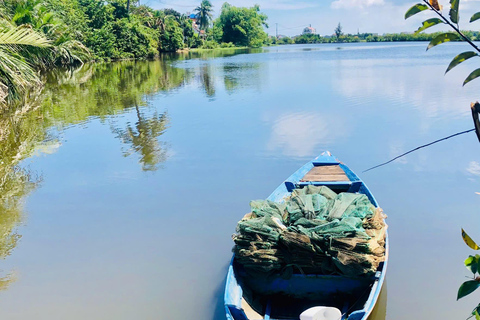 Hoi An: Countryside Bicycle Tour with Farm, Basket Boat Ride