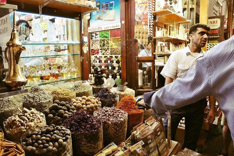 迪拜：乘坐 Abra Ride 游览老城区迪拜：老城区徒步之旅（无接送）