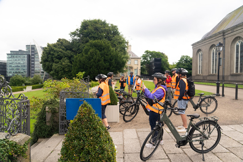 Dublin: Bike & E-Bike Tour with a Local Guide Dublin: Push Bike Tour with a Local Guide