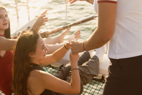 Grau‑du‑Roi: Catamaran evening with grilled dinner and DJ