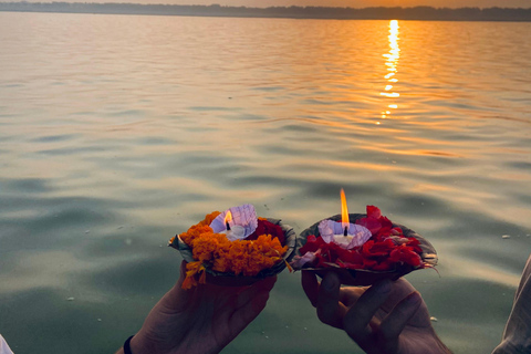 Kashi :: Heritage Walk into old city with morning boat ride