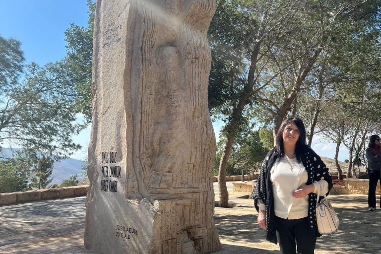 Amman: Private Tour nach Madaba, zum Berg Nebo und zur TaufstelleTransport mit Tickets