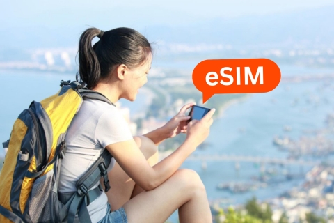 Guangzhou: China eSIM Roaming Data Plan for Travelers 5G/30 Days