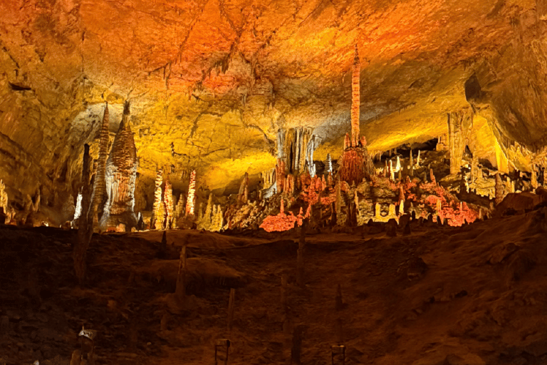 Zhangjiajie: Baofeng Lake or Huanglong Cave Day Trip Baofeng Lake + Junsheng Painting Academy or Tujia Brocade