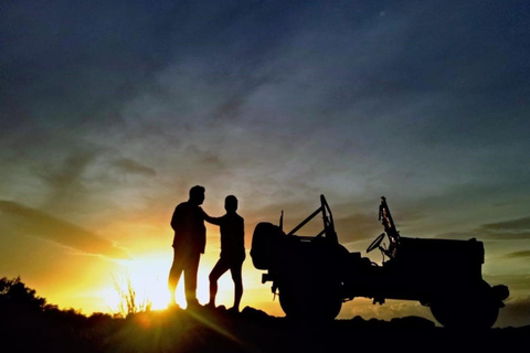 Merapi Vulkaan 4WD Jeep Tour vanuit YogyakartaMerapi Vulkaan Jeep Dagtocht