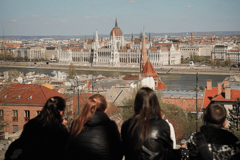 Bratislava: Budapest Day Trip with Guide