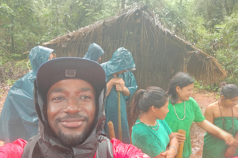 Iguazu Falls and Triple Border Tour (Brazil and Argentina) Full excursion: transf. In,out Cataratas BR. Bird park, cat.ARG.