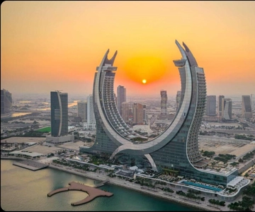 Doha: Private Guided City Tour with Airport and Hotel Pickup