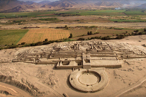 Lima: Caral and Barranco Tour with Pickup