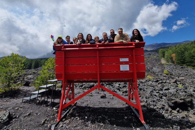 Vulcão Etna: Grande Tour do Etna em moto-quatro com visita a cavernas e fluxos de lava