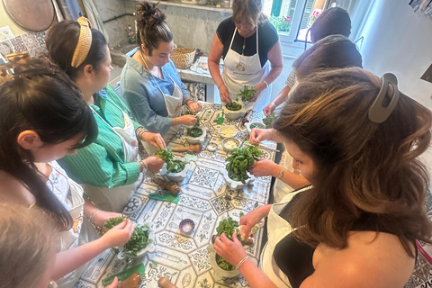 Genoa: Focaccia and Pesto Cooking Class in 18th-Century Home