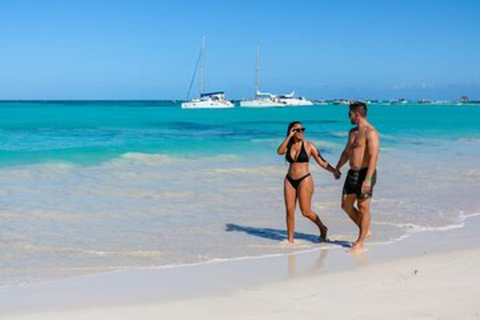 Riviera Maya: Isla Contoy and Isla Mujeres Full-Day Tour