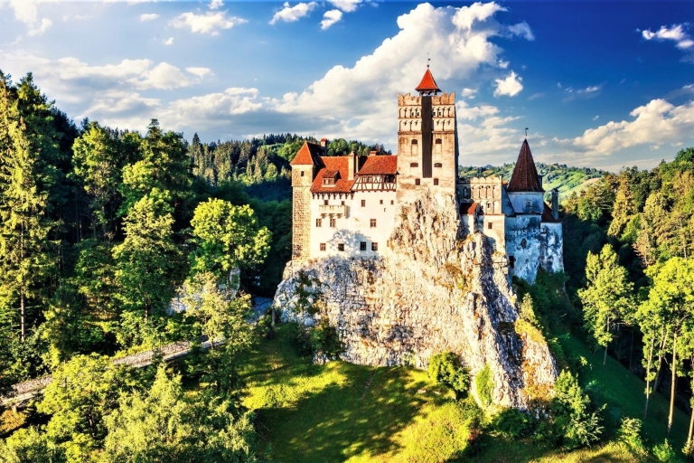 Bucharest: Peles Castle, Bran Castle, & Brasov Old Town Tour Tour in English
