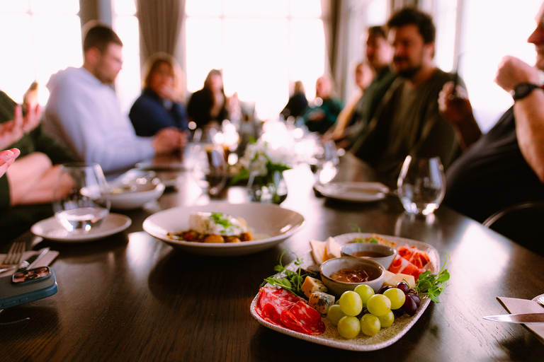 A Taste of Bergen Food Tour with Fløibanen Funicular