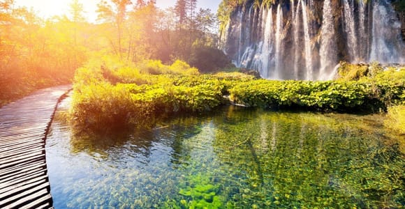 Plitvice Lakes Private Day Trip from Zagreb with a Guide