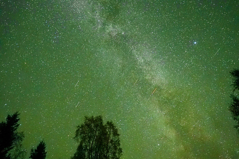 罗瓦涅米：保证能看到北极光，含照片和视频罗瓦涅米：保证能看到极光的狩猎之旅（含照片和视频）