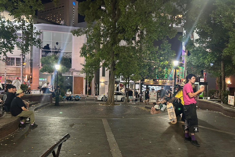 大阪夜间活动：隐秘小巷和当地街道