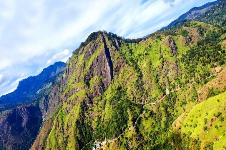 Ella: Ella Rock Hiking Tour with Tuk-Tuk