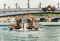 Paris, Big Bus Hop-On Hop-Off Tours with Optional Cruise - Housity