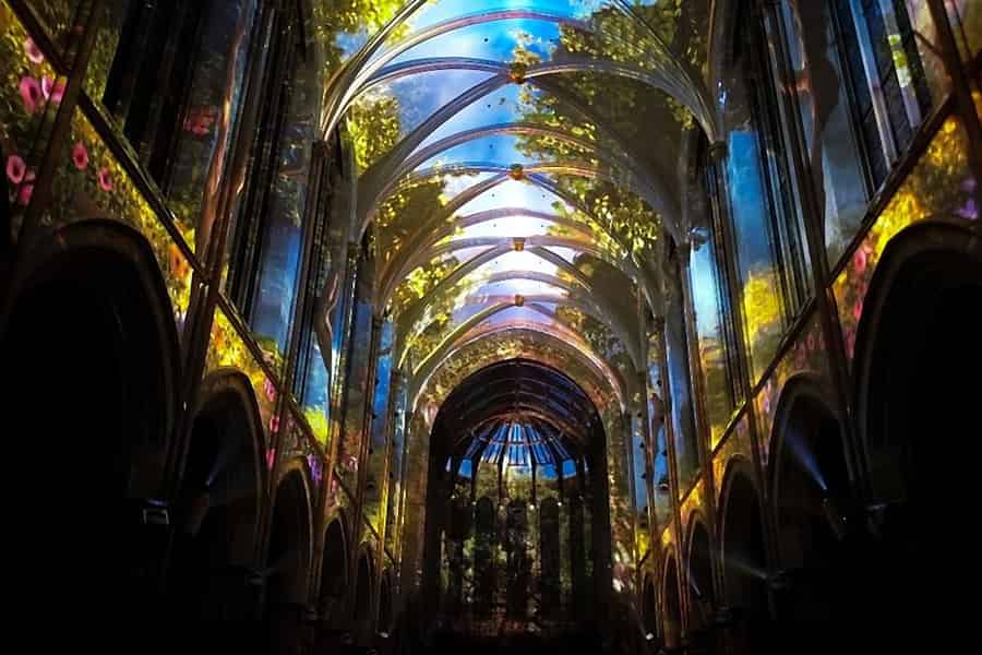 Denver: Celestia-Lichtshow in der Saint John’s Cathedral. Foto: GetYourGuide