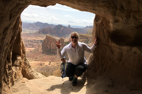 Tigray: Tour zu den Felsenkirchen von Gheralta, Axum und YehaTigray: Tour zu den Felsenkirchen von Gheralta, nach Axum und Yeha (4 Tage)