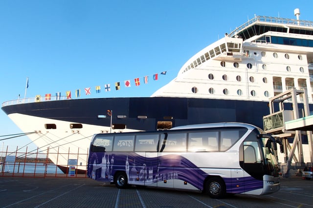 Southampton: Kreuzfahrttransfer nach London über Stonehenge