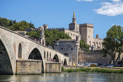 Avignon: walking tour of the most see-sights and hidden gems
